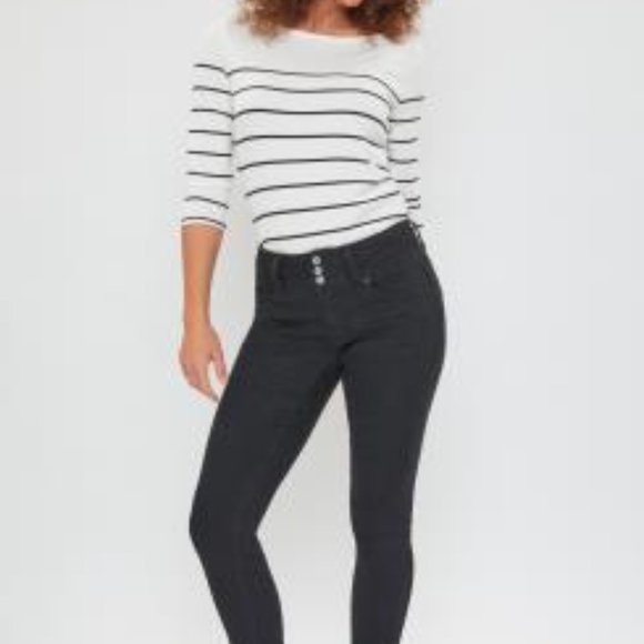 Petite WannaBettaButt 3 Button Skinny Ankle Jean With Recycled Fiber - Picture 1 of 12